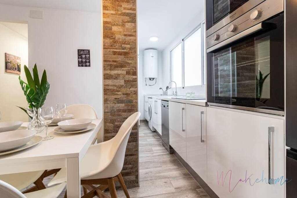 Apartamento 1 En Estadio Sevilla 6 Plazas Y Metro Buitenkant foto
